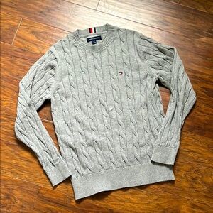 NWoT - Tommy Hilfiger Gray Cable Knit Sweater for Men